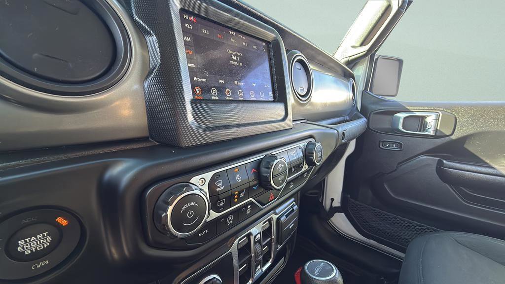 Used 2021 Jeep Gladiator Sport AWD/4WD image 30