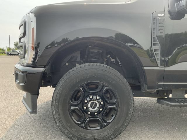 Certified 2024 Ford F250 XLT w/ XLT Premium Package AWD/4WD image 11