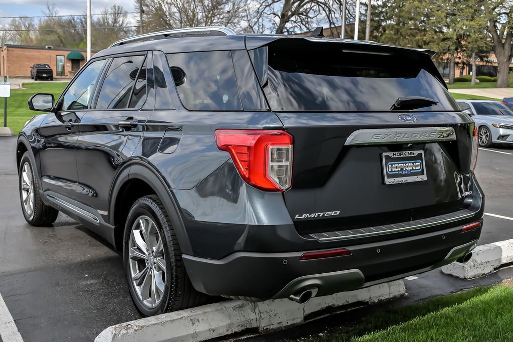 Certified 2023 Ford Explorer Limited AWD/4WD image 4
