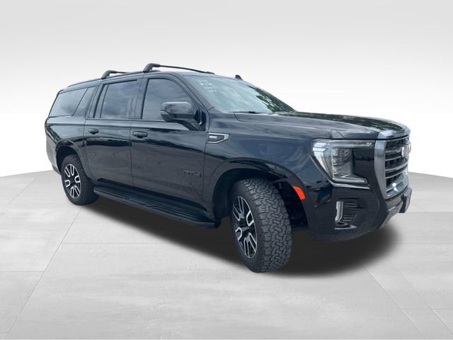 Used 2023 GMC Yukon XL AT4 AWD/4WD image 8