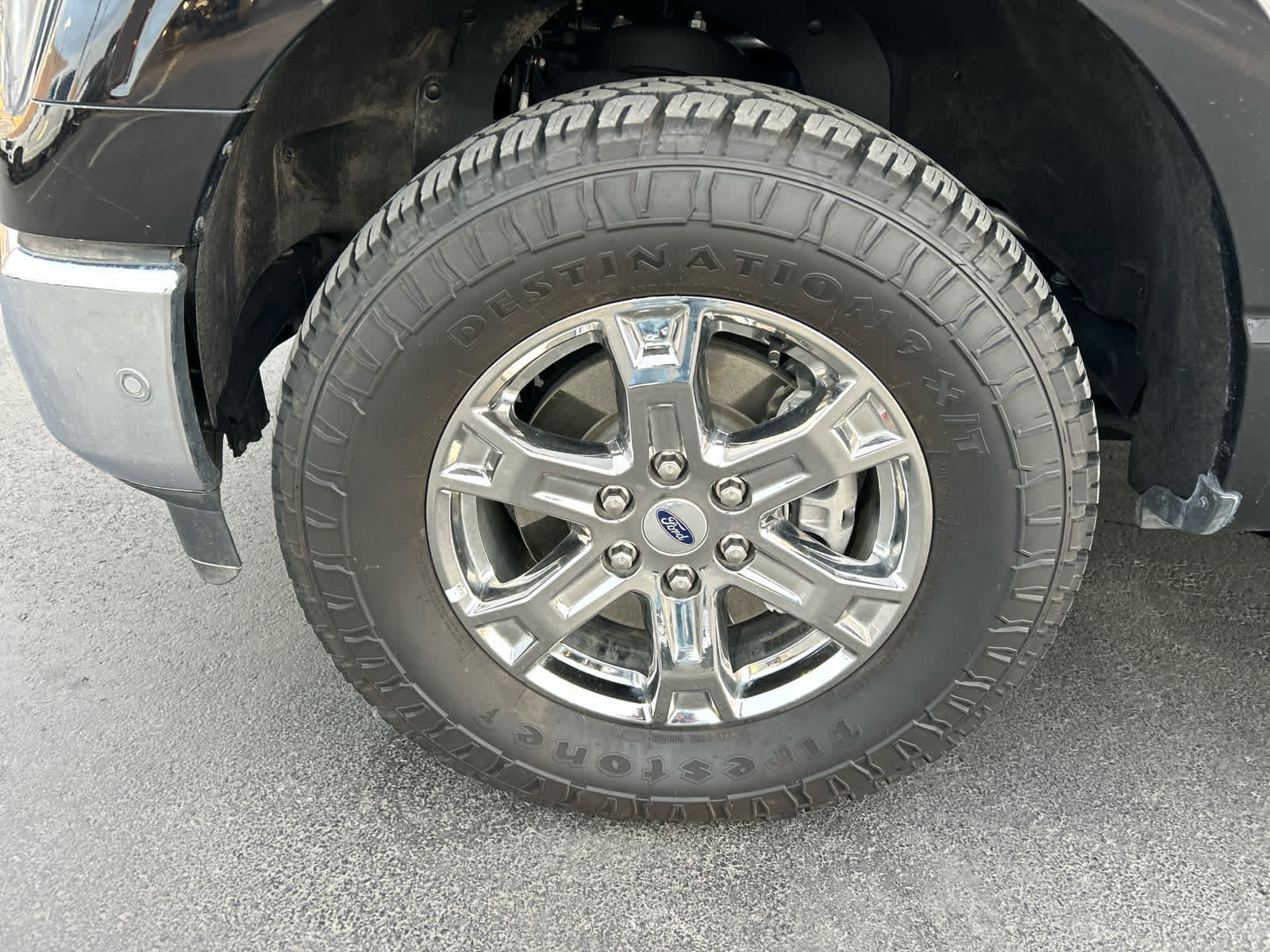 Certified 2022 Ford F150 Lariat w/ Equipment Group 502A High image 17