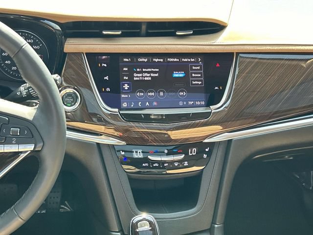 Used 2025 Cadillac XT6 Premium Luxury w/ Platinum Package AWD/4WD image 16