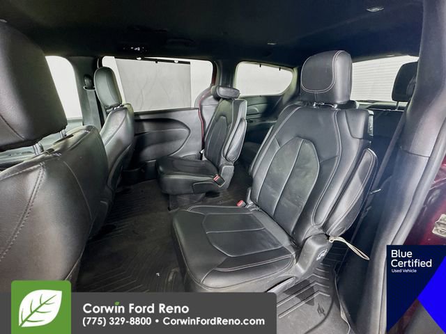 Used 2020 Chrysler Pacifica Touring-L image 26