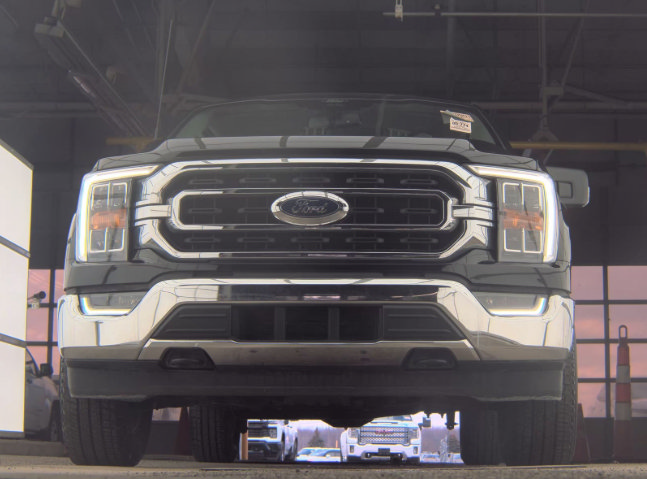 Certified 2022 Ford F150 XLT w/ Equipment Group 302A High AWD/4WD image 11