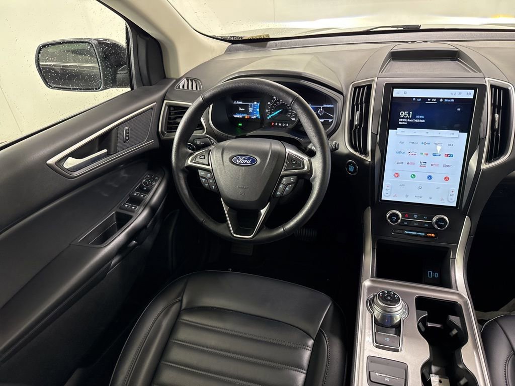 Certified 2024 Ford Edge SEL image 16