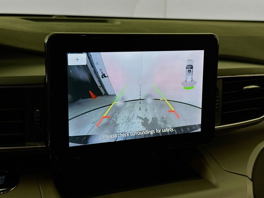 Certified 2023 Ford Explorer XLT w/ Equipment Group 202A image 12