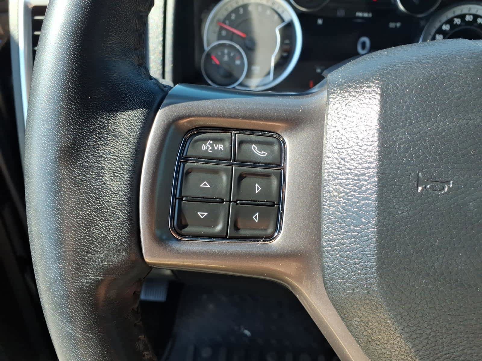 Used 2021 RAM 1500 Classic Warlock w/ Luxury Group AWD/4WD image 7