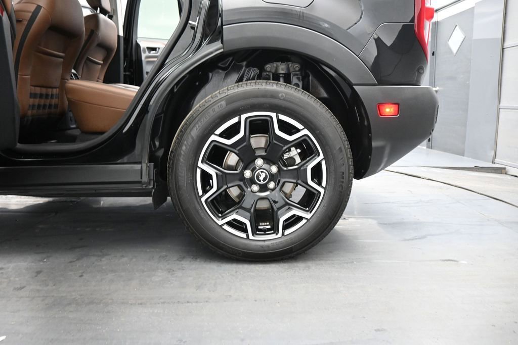 Certified 2025 Ford Bronco Sport Outer Banks w/ Outer Banks Tech Package+ AWD/4WD image 22