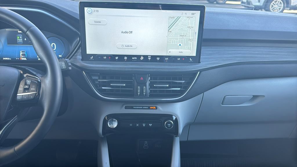 Certified 2025 Ford Escape Platinum image 11