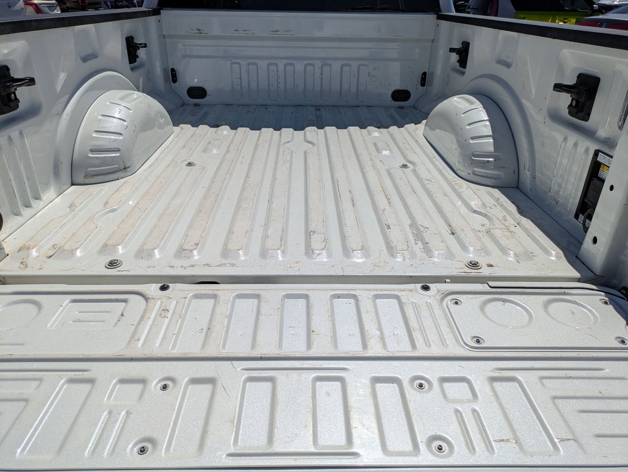 Certified 2023 Ford F250 Platinum w/ FX4 Off-Road Package AWD/4WD image 30