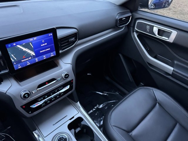 Certified 2023 Ford Explorer XLT w/ Equipment Group 202A image 32