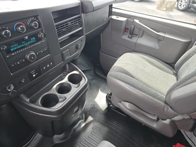 Used 2025 Chevrolet Express 2500 w/ Driver Convenience Package RWD image 22