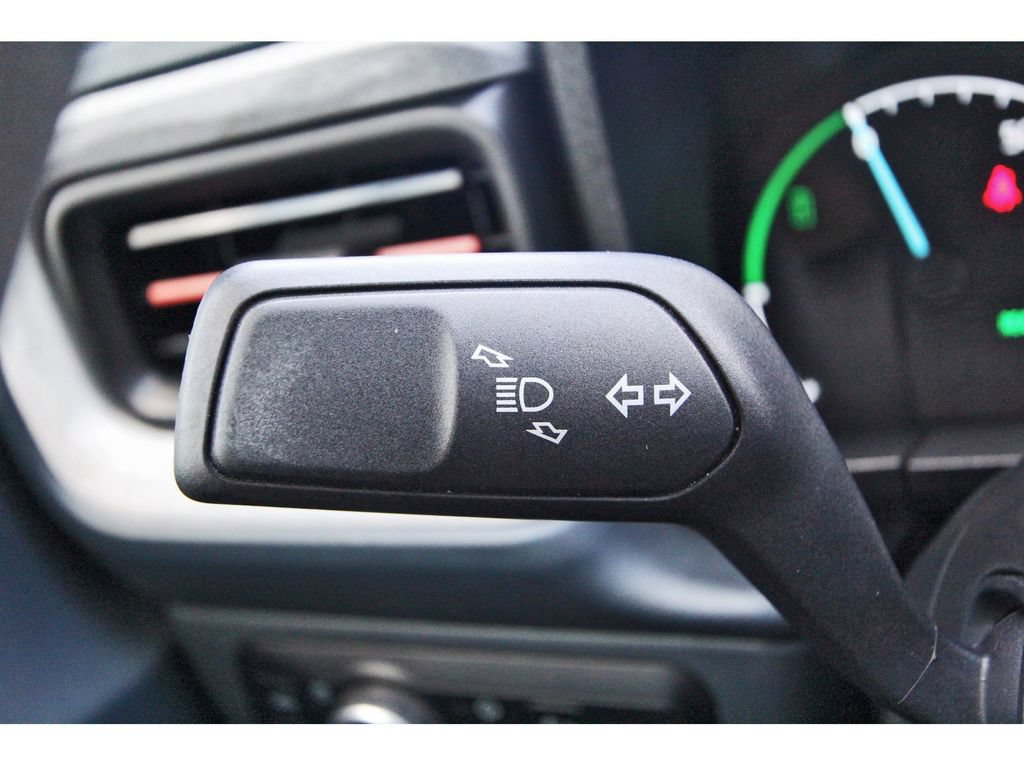 Certified 2024 Ford Maverick XLT FWD image 17