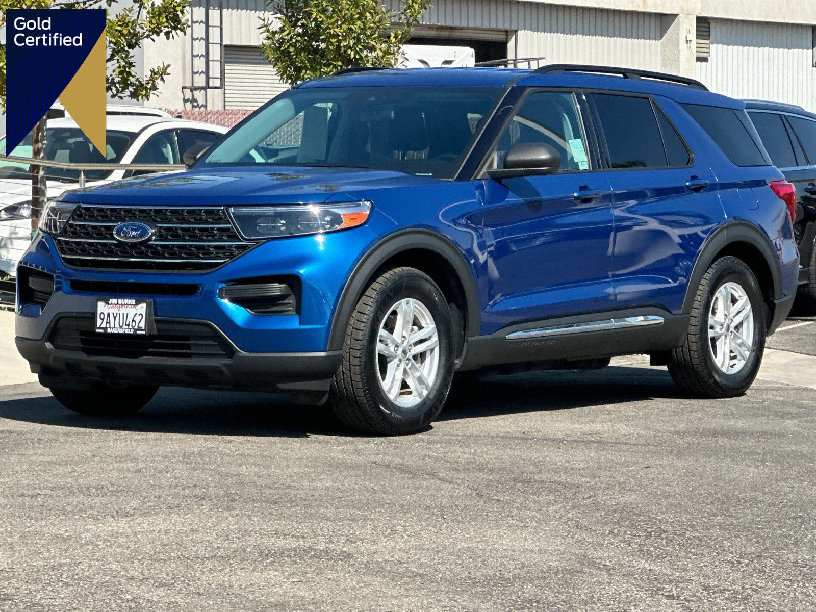 Certified 2022 Ford Explorer XLT w/ Class IV Trailer Tow Package image 1