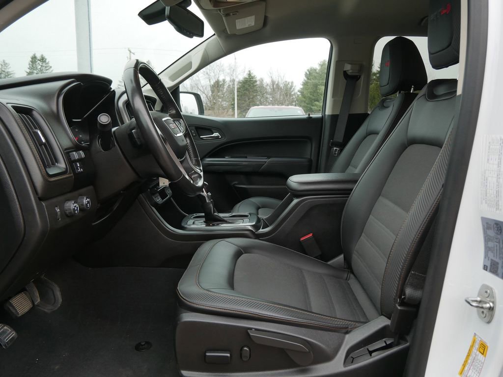 Used 2022 GMC Canyon AT4 w/ Trailering Package AWD/4WD image 9