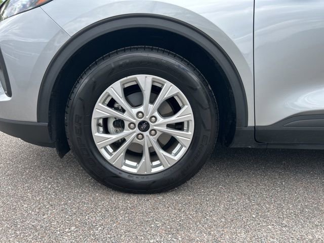 Certified 2023 Ford Escape Active FWD image 10