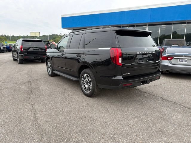 Certified 2025 Ford Expedition Active AWD/4WD image 19