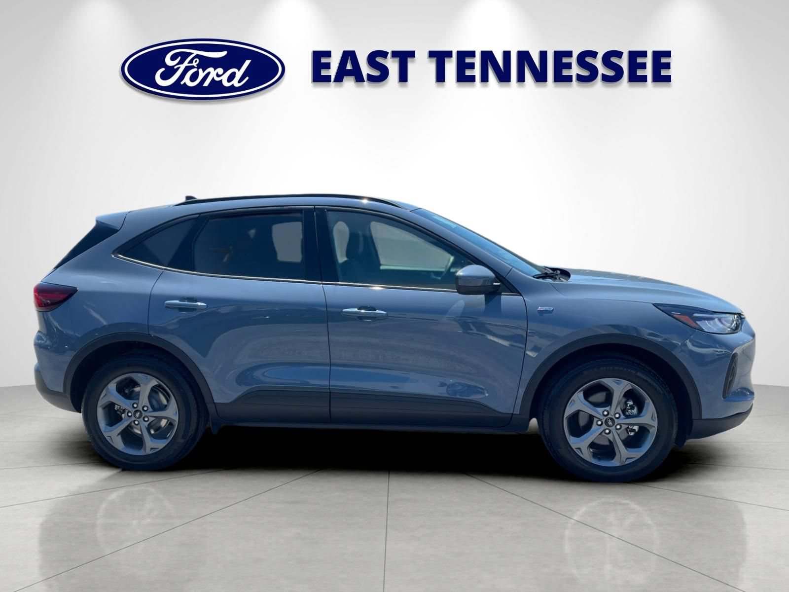 Certified 2025 Ford Escape ST-Line Select w/ Tech Pack #1 AWD/4WD image 2