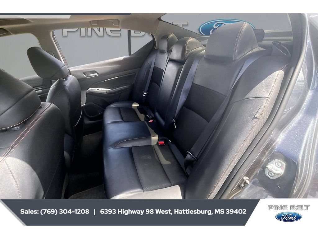 Used 2022 Nissan Altima 2.5 SR w/ Midnight Edition Package FWD image 19