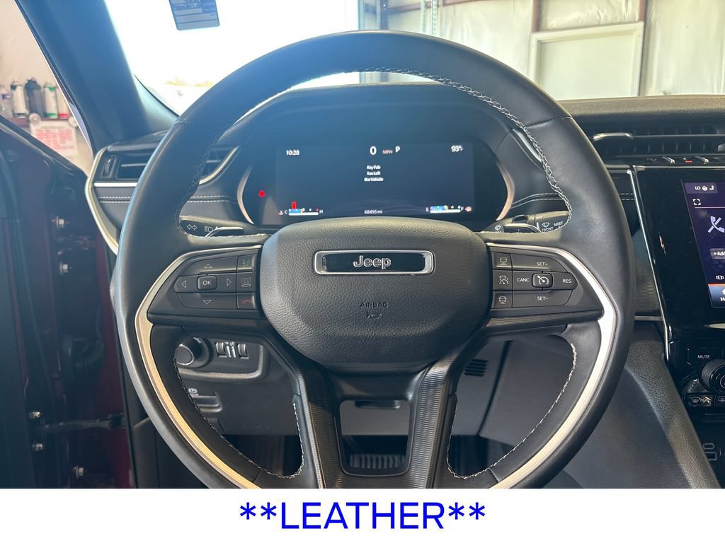 Used 2024 Jeep Grand Cherokee Altitude RWD image 20