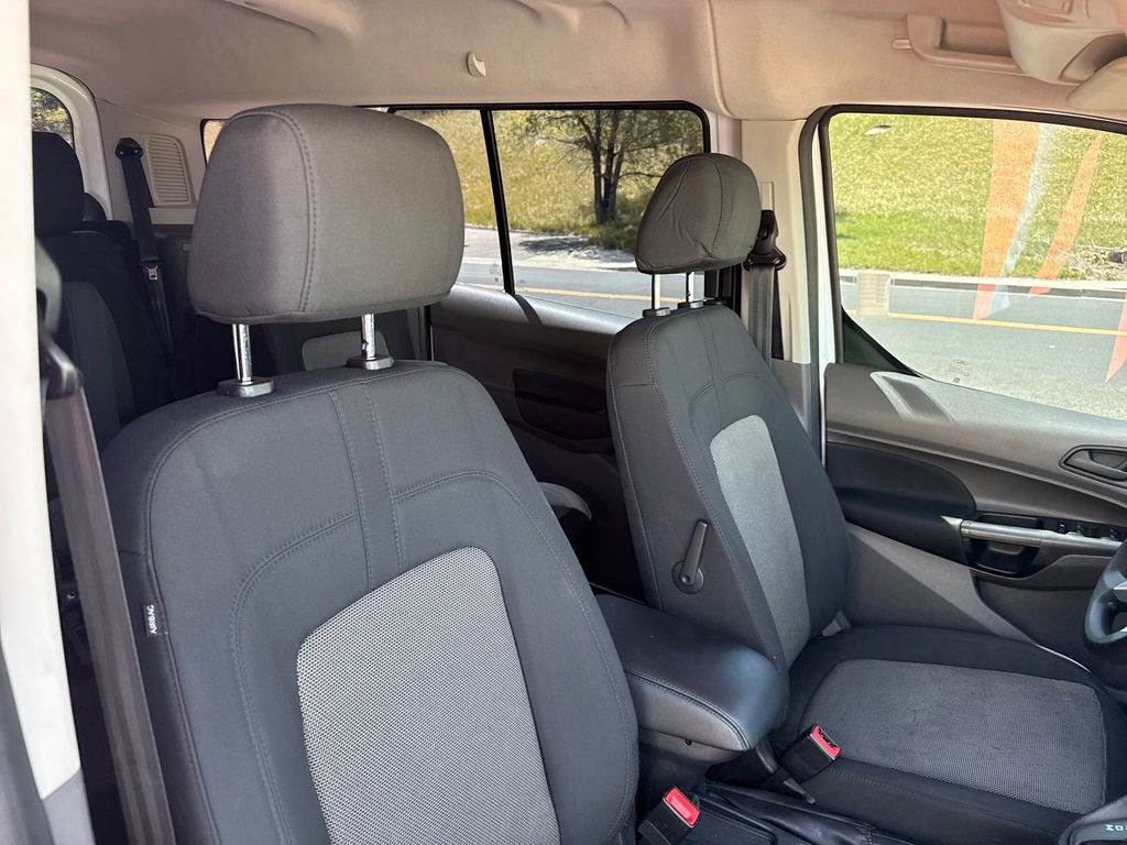 Certified 2019 Ford Transit Connect XL FWD image 30