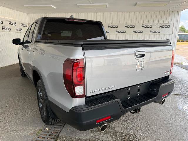 Used 2023 Honda Ridgeline Sport image 2