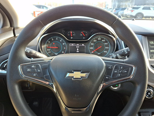 Used 2017 Chevrolet Cruze LT w/ Convenience Package image 24