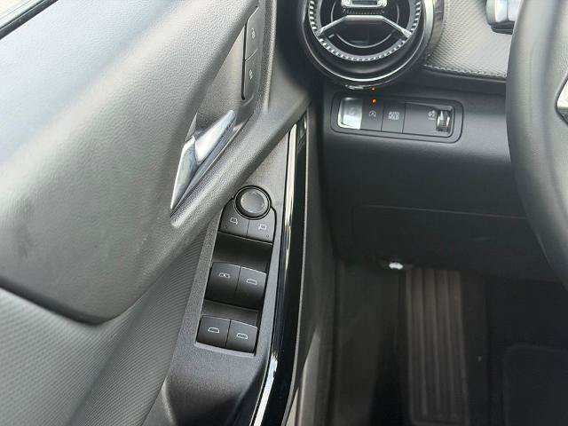 Used 2026 Chevrolet Equinox LT FWD image 19