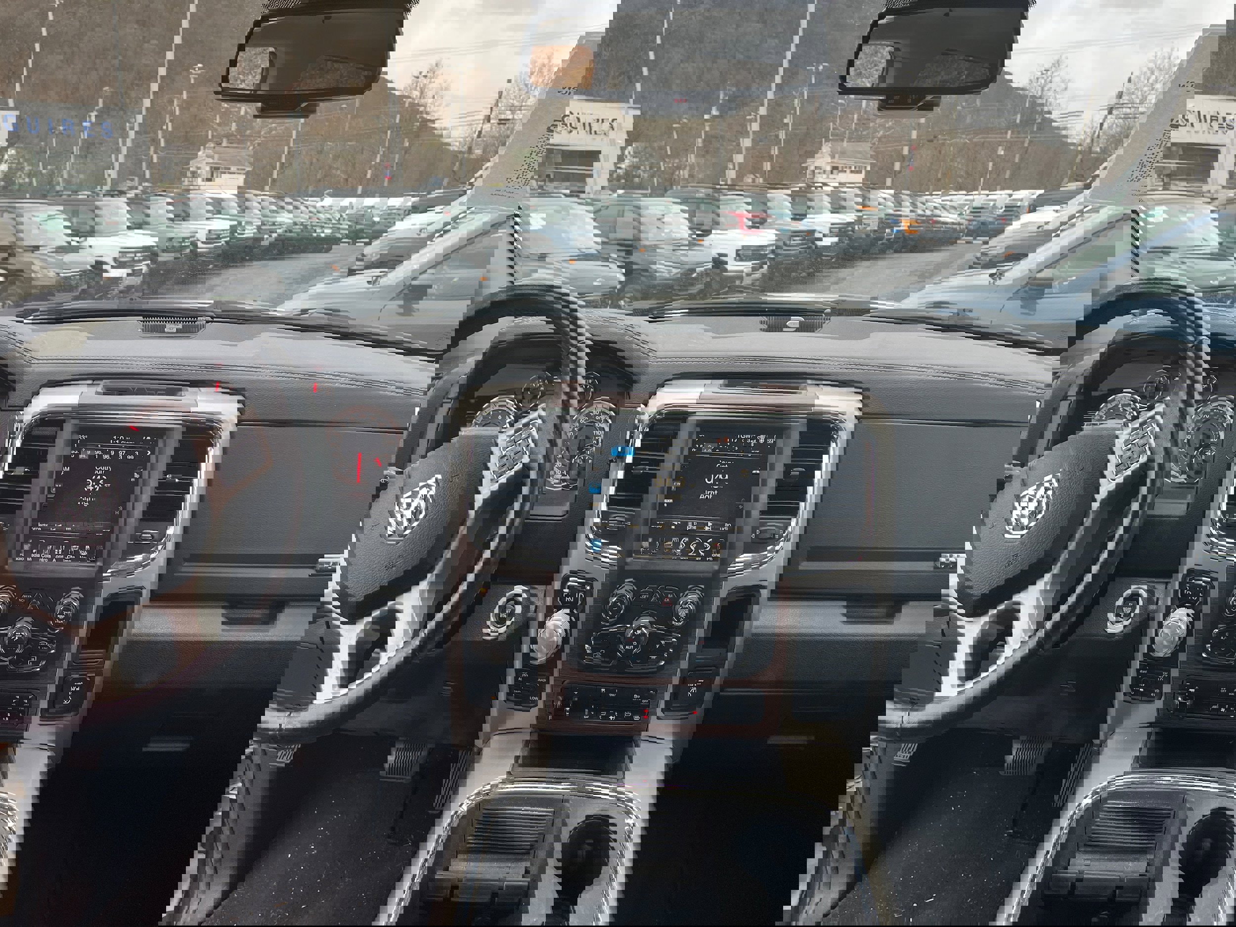 Used 2017 RAM 1500 Laramie w/ Convenience Group image 16