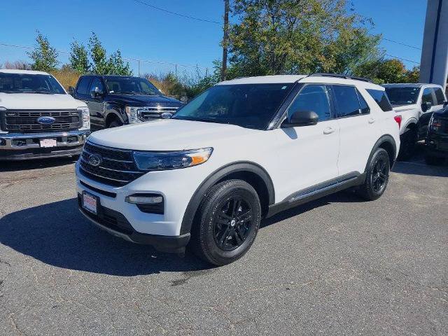 Certified 2023 Ford Explorer XLT w/ Equipment Group 202A AWD/4WD image 4