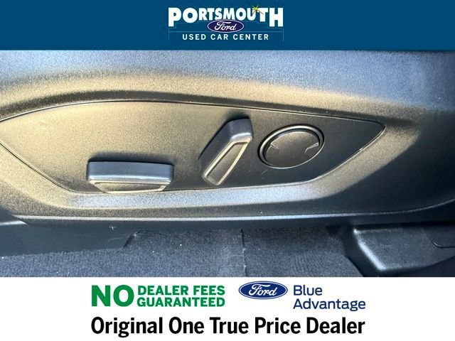 Certified 2022 Ford Explorer XLT w/ Equipment Group 202A image 30