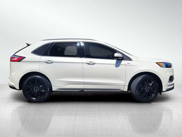 Certified 2023 Ford Edge ST-Line AWD/4WD image 2