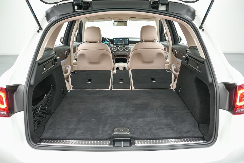 Used 2022 Mercedes-Benz GLC 300 4MATIC image 24