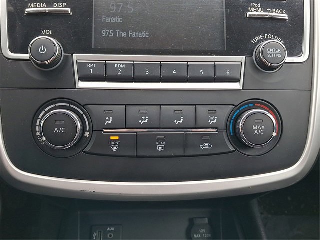 Used 2017 Nissan Altima 2.5 SR w/ Midnight Edition Package image 12