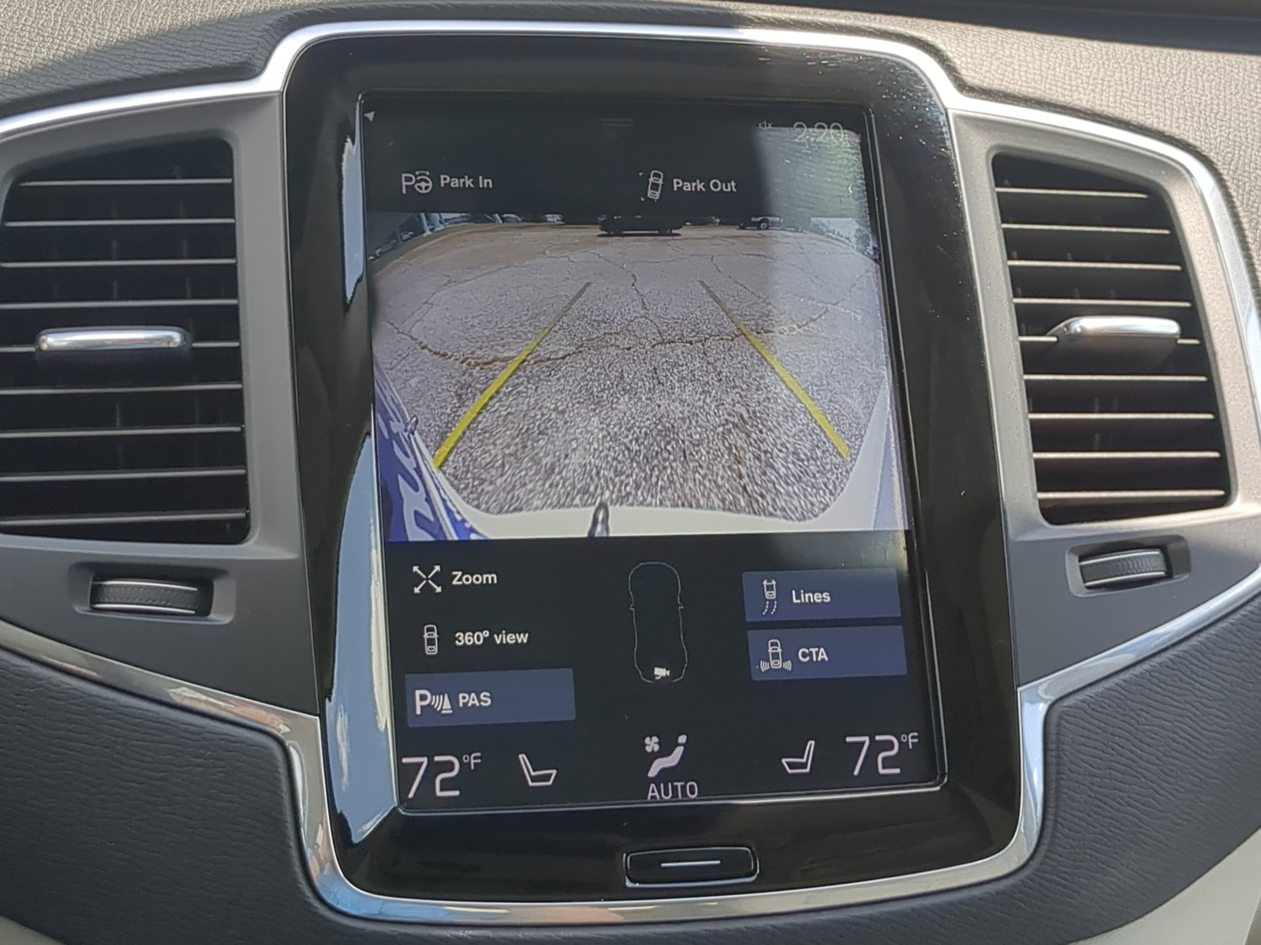Used 2019 Volvo XC90 T6 Momentum w/ Advanced Package AWD/4WD image 19