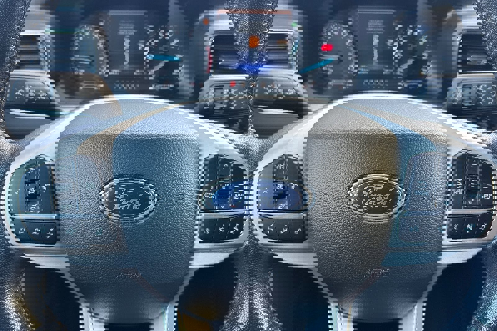 Certified 2022 Ford Explorer XLT w/ Equipment Group 202A image 24