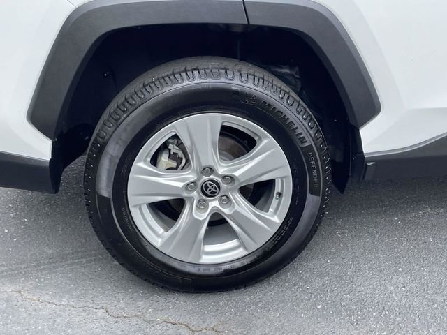 Used 2021 Toyota RAV4 XLE FWD image 34