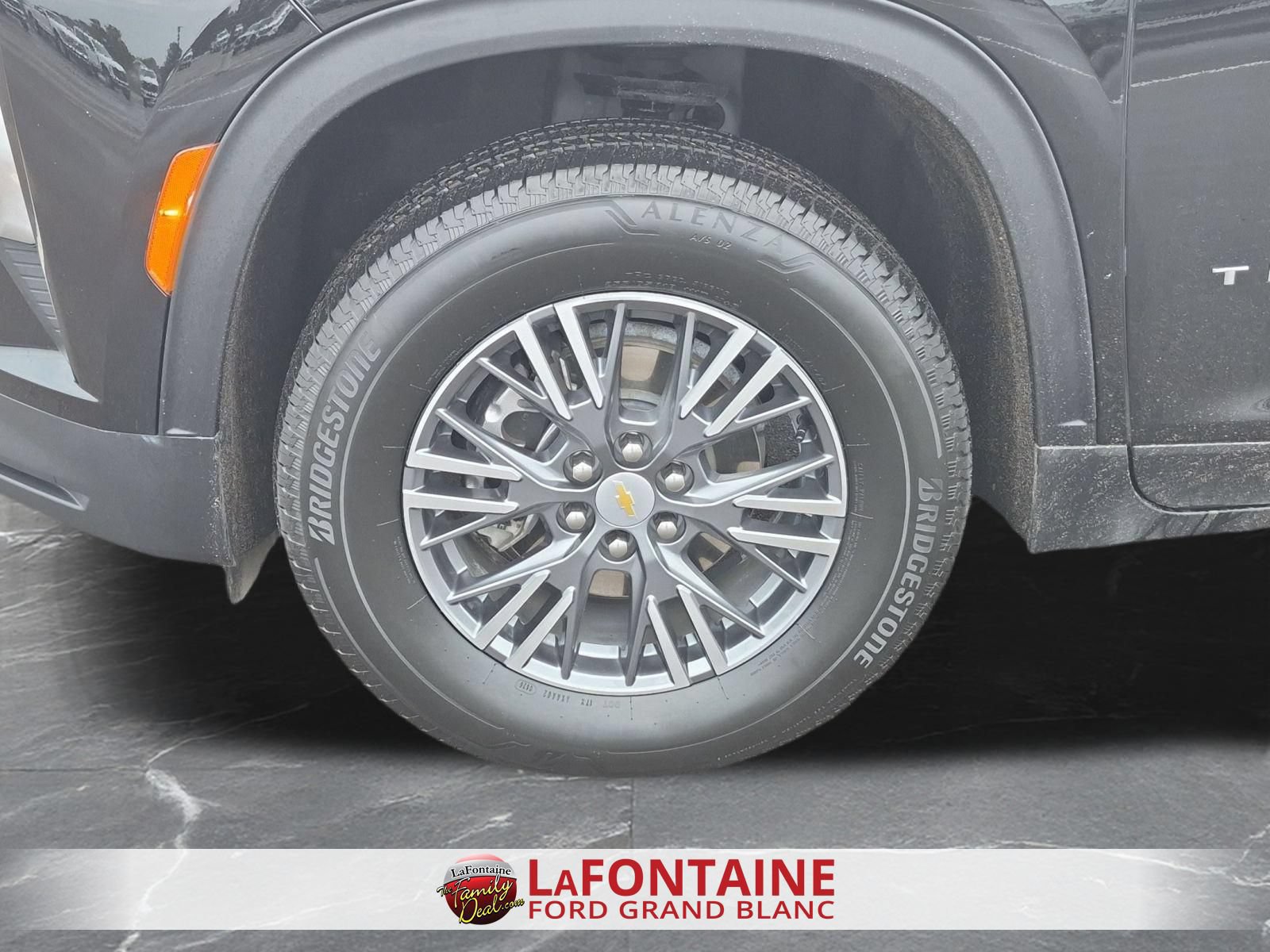Used 2026 Chevrolet Traverse LT w/ Driver Confidence Package FWD image 33