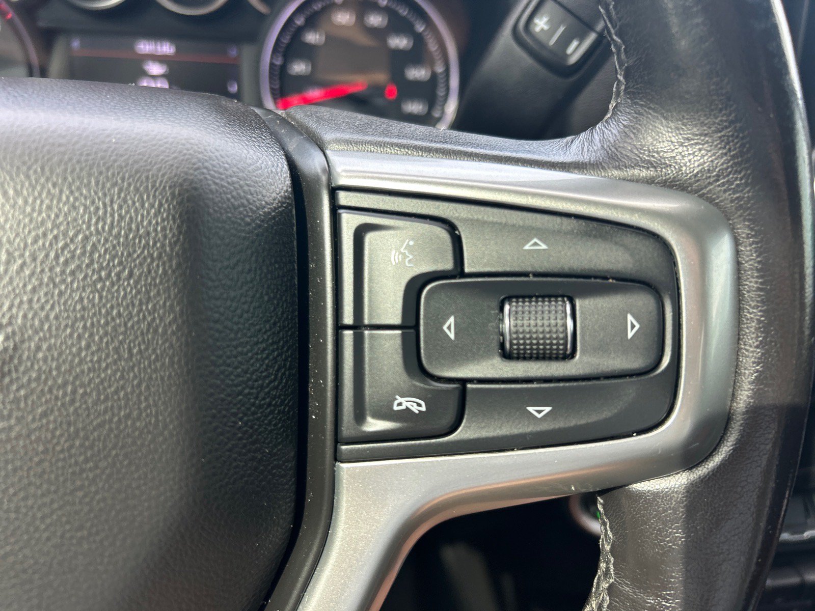 Used 2020 Chevrolet Silverado 1500 RST w/ All-Star Edition AWD/4WD image 25