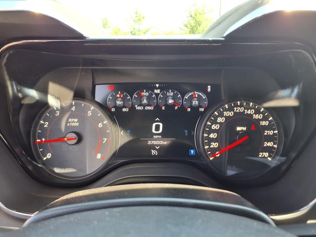 Used 2021 Chevrolet Camaro LT image 20