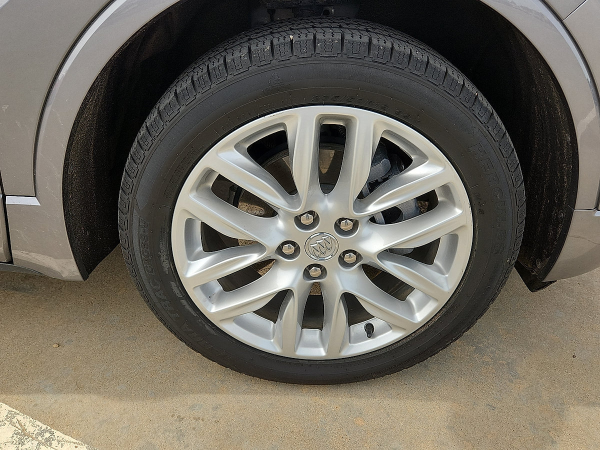 Used 2019 Buick Envision Premium w/ LPO, Active Package AWD/4WD image 9