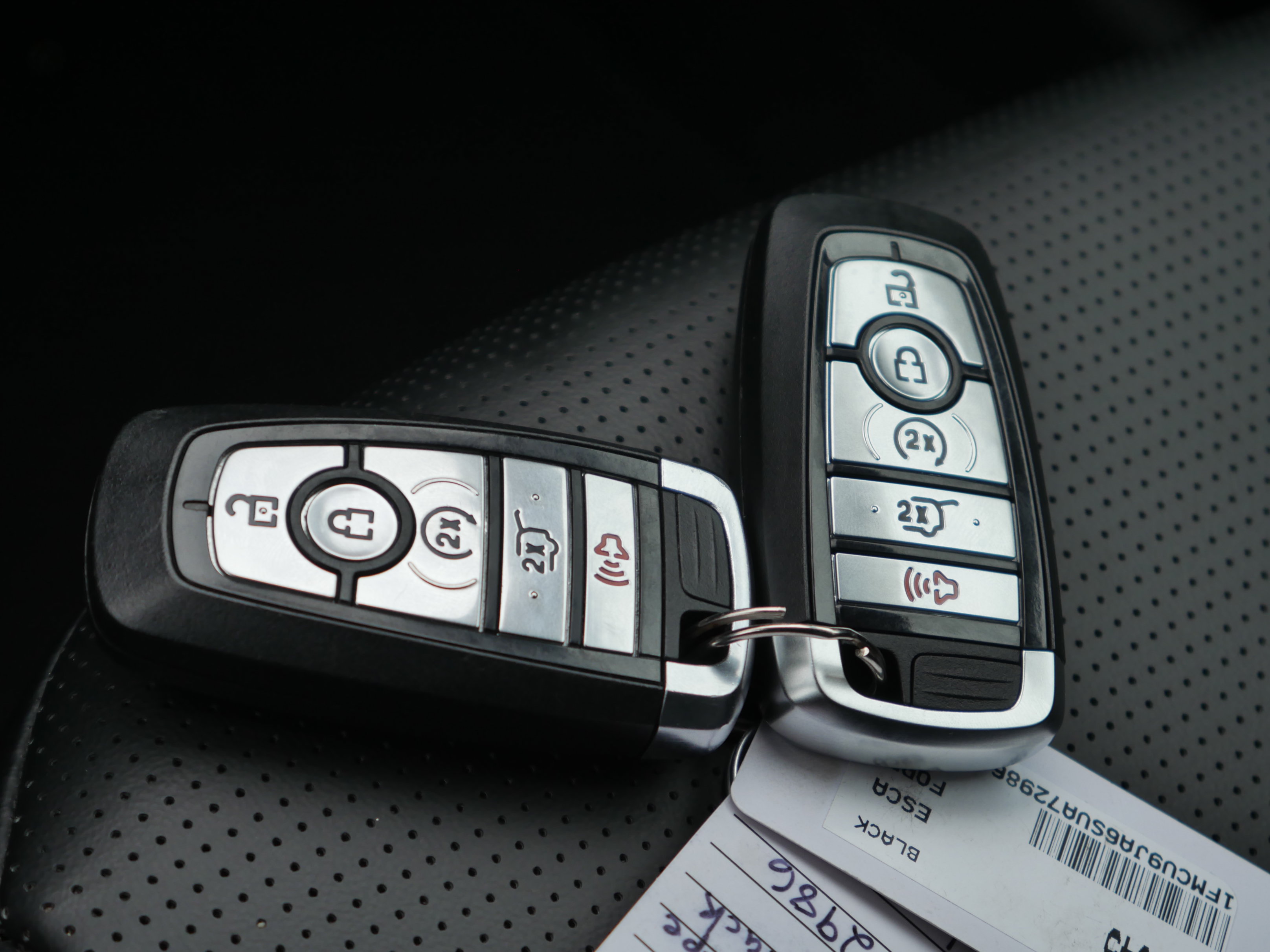 Certified 2025 Ford Escape Platinum AWD/4WD image 23