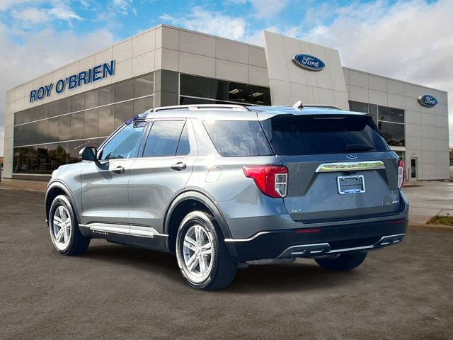 Certified 2024 Ford Explorer XLT w/ Equipment Group 202A AWD/4WD image 3