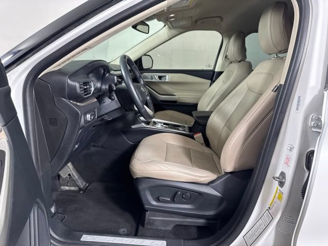 Certified 2021 Ford Explorer Limited AWD/4WD image 11