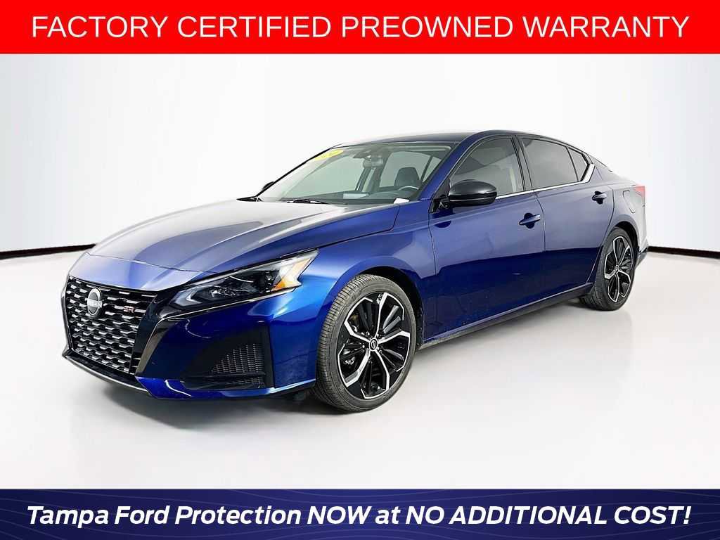 Used 2024 Nissan Altima 2.5 SR