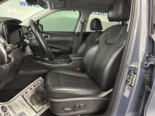 Used 2021 Kia Sorento S w/ Panoramic Sunroof Package FWD image 7
