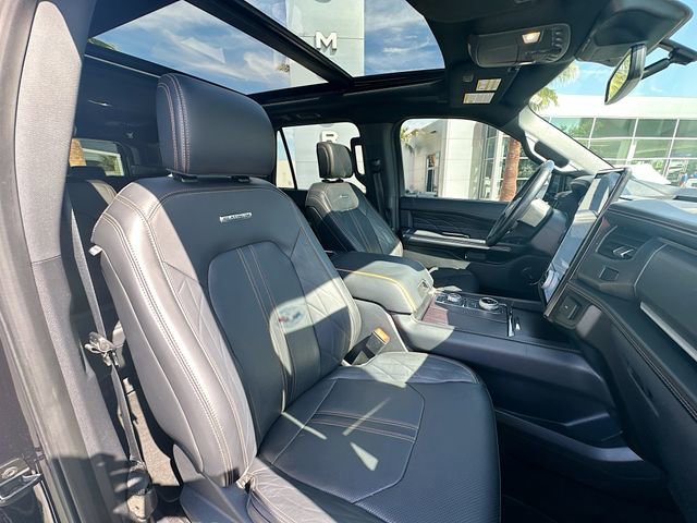 Certified 2023 Ford Expedition Max Platinum image 32