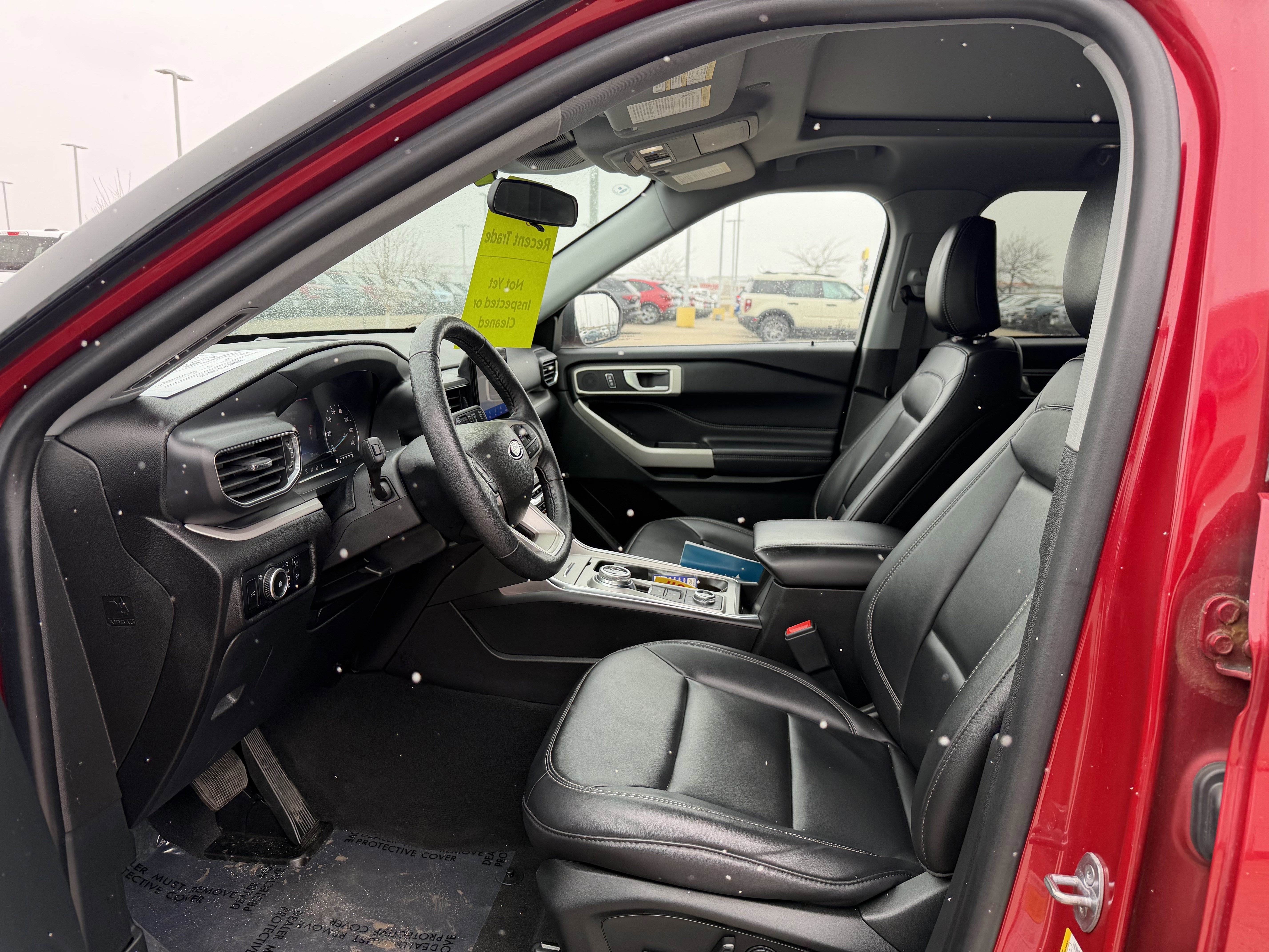 Certified 2023 Ford Explorer XLT image 7