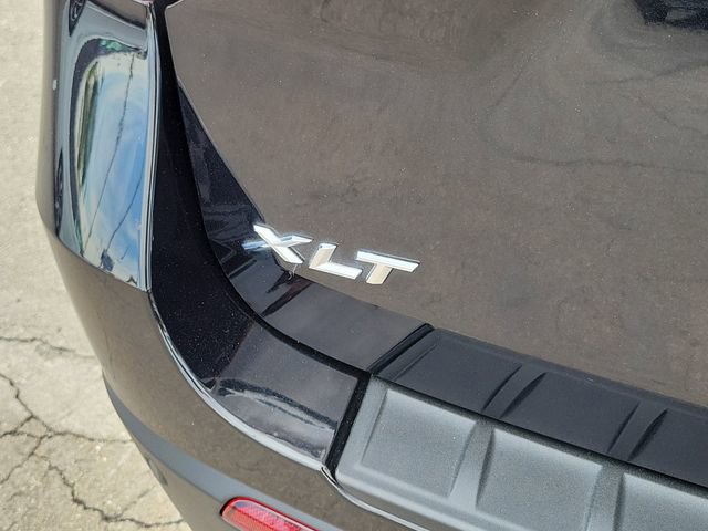 Certified 2022 Ford Explorer XLT w/ Equipment Group 202A image 25