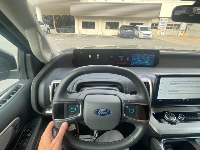 Certified 2025 Ford Expedition Active RWD image 21